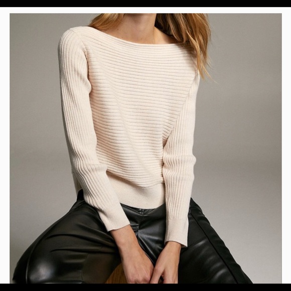 Babaton Tops - Babaton sweater